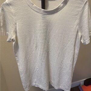 Lululemon Athletica White Textured Short Sleeve Tee
